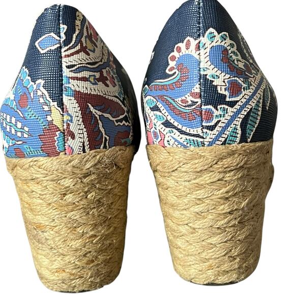 Chaps Espadrille Wedges Women 7.5 Blue Floral Slip On Peep Toe Shoes Boho Resort - Picture 9 of 12